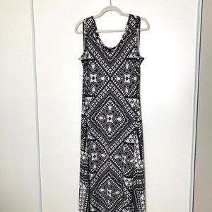 Ivanka Trump Maxi Black and White Dress - L - Like new